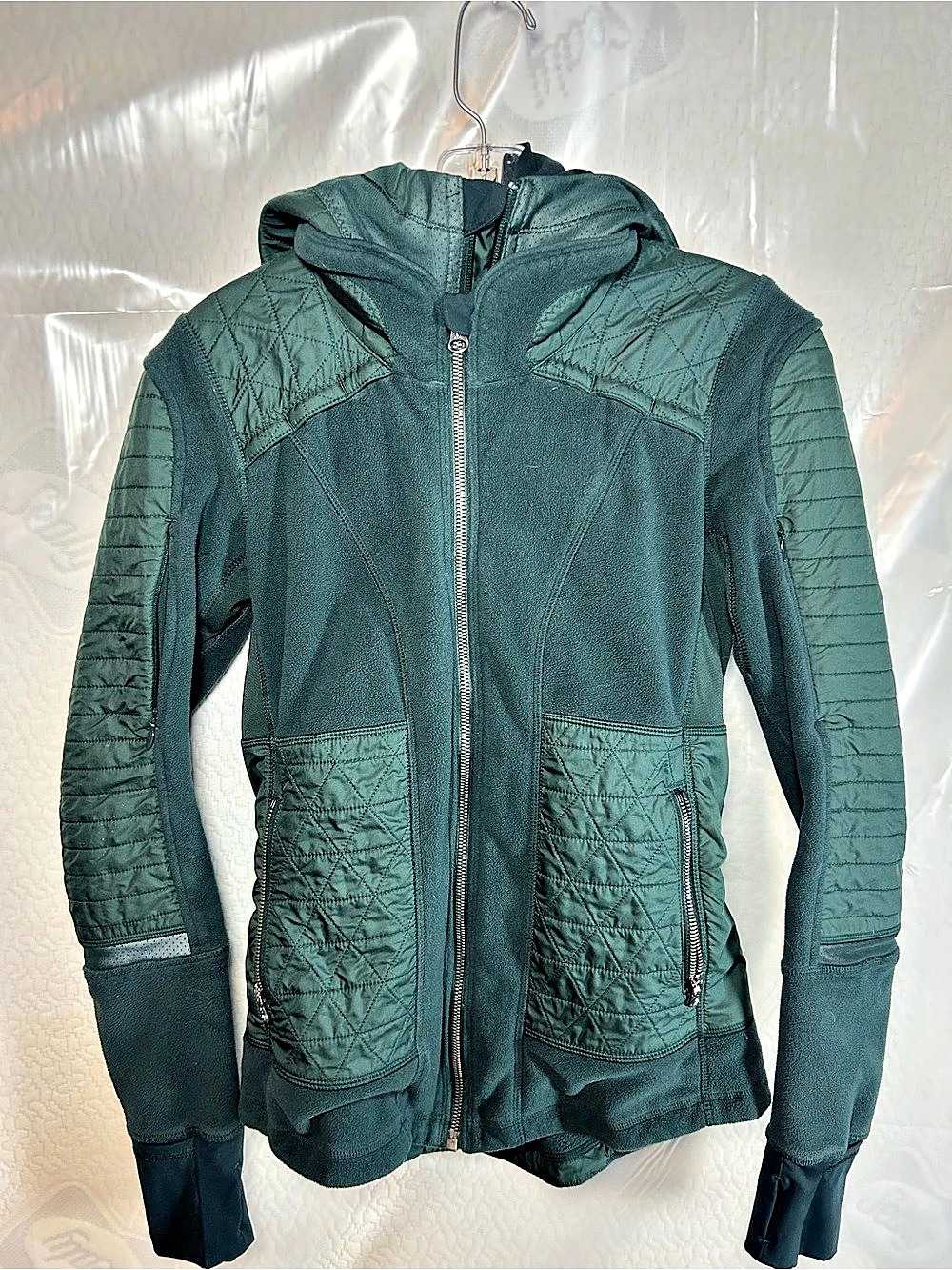 lululemon Fleecy Keen III Jacket Hooded Green size small